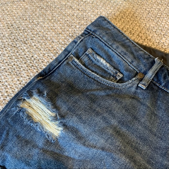 Paige Jimmy Jimmy Shorts Dark Wash Ripped - Picture 6 of 11